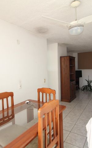 Apartamento à venda com 82m², 2 quartos e 2 vagasSala