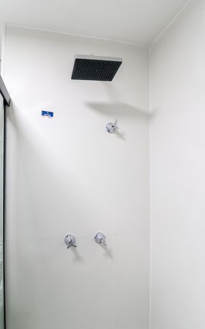 Studio para alugar com 24m², 1 quarto e sem vaga Studio para alugar com 24m², 1 quarto e sem vagaBanheiro Social