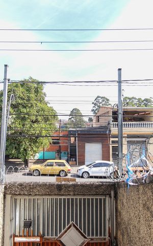 Casa à venda com 200m², 2 quartos e 3 vagas Casa à venda com 200m², 2 quartos e 3 vagasVista da Sala