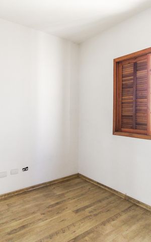 Casa à venda com 200m², 2 quartos e 3 vagas Casa à venda com 200m², 2 quartos e 3 vagasQuarto 2