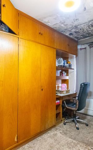 Casa à venda com 130m², 3 quartos e 4 vagas Casa à venda com 130m², 3 quartos e 4 vagasQuarto 2