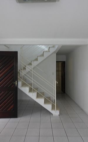 Casa para alugar com 133m², 2 quartos e 2 vagasSala