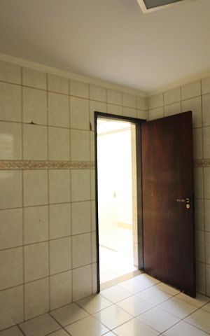 Casa para alugar com 133m², 2 quartos e 2 vagasCozinha
