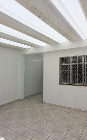 Casa para alugar com 133m², 2 quartos e 2 vagasGaragem