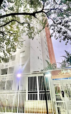Apartamento para alugar com 45m², 2 quartos e 1 vagaFachada