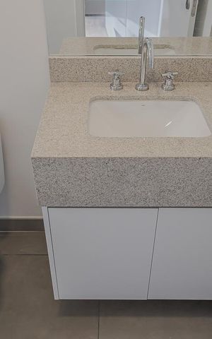 Apartamento à venda com 117m², 2 quartos e 2 vagasBanheiro da Suíte 1