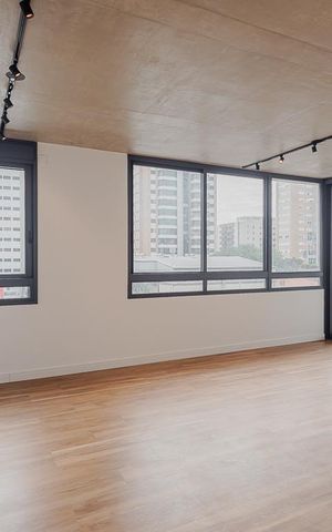 Apartamento à venda com 117m², 2 quartos e 2 vagasSala