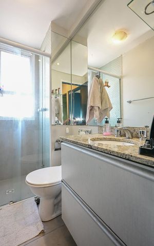 Apartamento à venda com 94m², 3 quartos e 2 vagasBanheiro