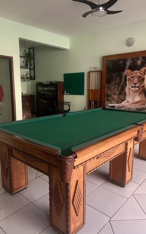 Casa à venda com 799m², 6 quartos e 3 vagas Casa à venda com 799m², 6 quartos e 3 vagasEspaço jogos