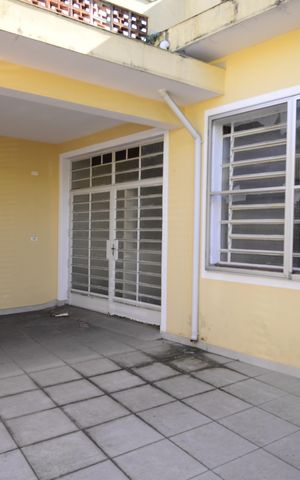 Casa à venda com 110m², 2 quartos e 2 vagasGaragem