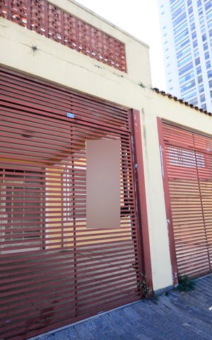 Casa à venda com 110m², 2 quartos e 2 vagasFachada