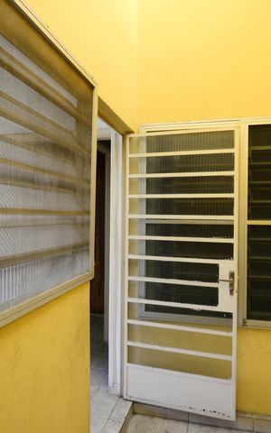 Casa à venda com 110m², 2 quartos e 2 vagasÁrea Externa