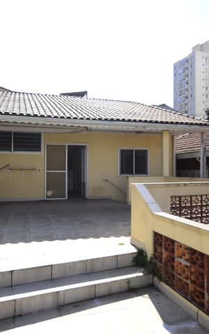 Casa à venda com 110m², 2 quartos e 2 vagasÁrea Externa