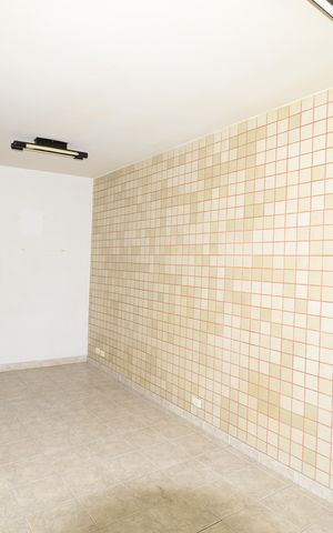 Casa à venda com 110m², 2 quartos e 2 vagasSala