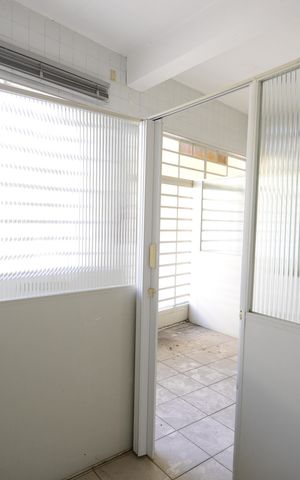 Casa à venda com 110m², 2 quartos e 2 vagasÁrea Privativa