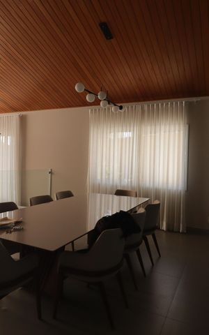 Casa de condomínio à venda com 1215m², 4 quartos e 5 vagas Casa de condomínio à venda com 1215m², 4 quartos e 5 vagasSala