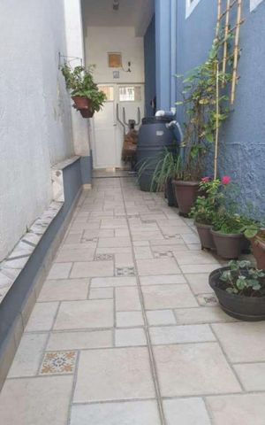 Casa à venda com 260m², 3 quartos e 2 vagas Casa à venda com 260m², 3 quartos e 2 vagasQuintal