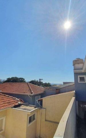 Casa à venda com 260m², 3 quartos e 2 vagas