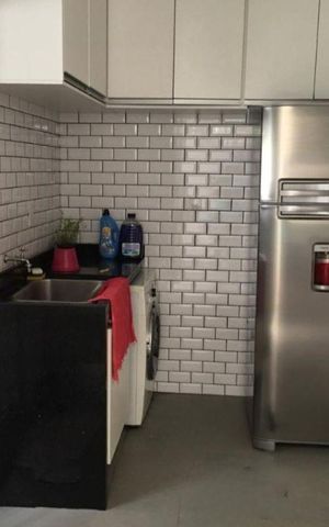 Casa à venda com 220m², 4 quartos e 2 vagas Casa à venda com 220m², 4 quartos e 2 vagasCozinha