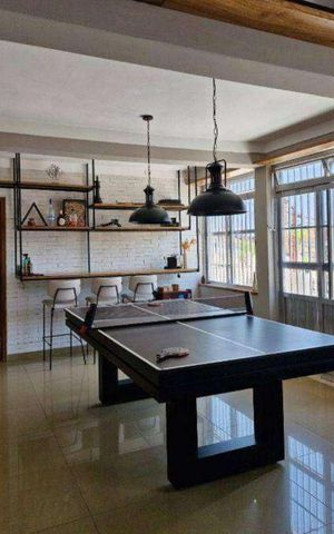 Casa à venda com 280m², 3 quartos e 5 vagas Casa à venda com 280m², 3 quartos e 5 vagasSalão de jogos