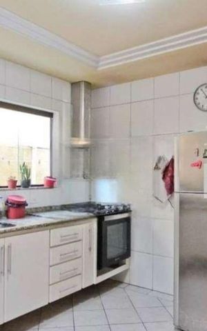 Casa à venda com 350m², 4 quartos e 4 vagas Casa à venda com 350m², 4 quartos e 4 vagasCozinha