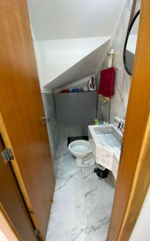 Casa à venda com 300m², 3 quartos e 2 vagasBanheiro