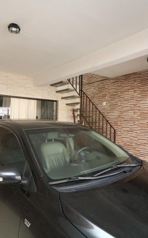 Casa à venda com 180m², 2 quartos e 2 vagasGaragem