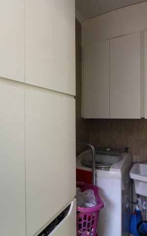 Casa à venda com 180m², 2 quartos e 2 vagasÁrea de Serviço