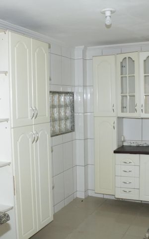 Casa para alugar com 120m², 3 quartos e 1 vagaCozinha