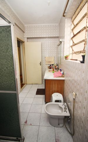 Apartamento à venda com 85m², 3 quartos e sem vaga Apartamento à venda com 85m², 3 quartos e sem vagaBanheiro