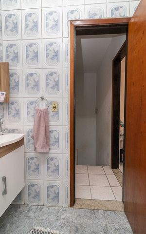 Casa de condomínio à venda com 74m², 2 quartos e 1 vagaBanheiro