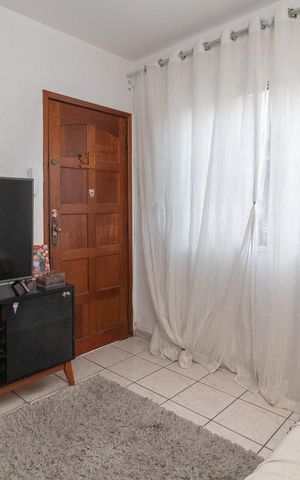 Casa de condomínio à venda com 74m², 2 quartos e 1 vagaSala