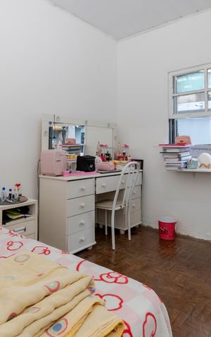 Casa à venda com 250m², 3 quartos e 3 vagas Casa à venda com 250m², 3 quartos e 3 vagasQuarto 3