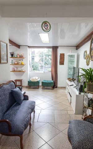 Casa para alugar com 260m², 3 quartos e 2 vagas Casa para alugar com 260m², 3 quartos e 2 vagasSala