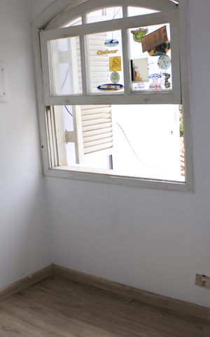 Casa à venda com 199m², 5 quartos e 1 vagaSuíte 2