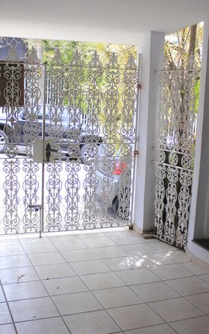 Casa à venda com 199m², 5 quartos e 1 vagaGaragem