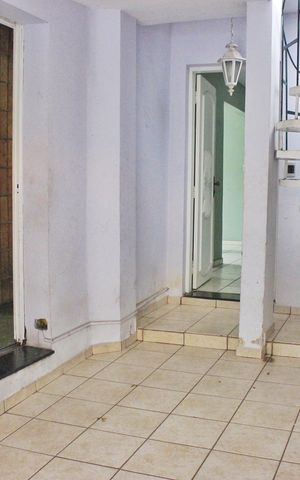 Casa à venda com 199m², 5 quartos e 1 vagaGaragem