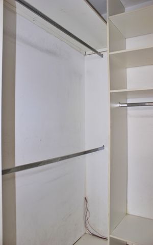 Casa à venda com 199m², 5 quartos e 1 vagaCloset da Suíte 1