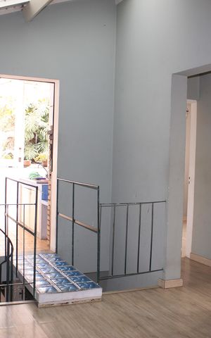 Casa à venda com 199m², 5 quartos e 1 vagaSala de TV
