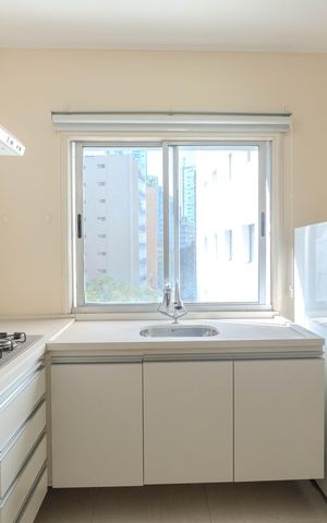 Studio à venda com 28m², 1 quarto e sem vaga Studio à venda com 28m², 1 quarto e sem vagaCozinha