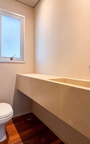 Apartamento à venda com 156m², 3 quartos e 1 vaga Apartamento à venda com 156m², 3 quartos e 1 vagaLavabo