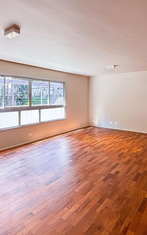 Apartamento à venda com 156m², 3 quartos e 1 vaga Apartamento à venda com 156m², 3 quartos e 1 vagaSala