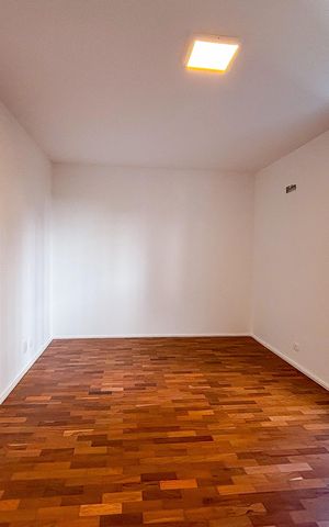 Apartamento à venda com 156m², 3 quartos e 1 vaga Apartamento à venda com 156m², 3 quartos e 1 vagaSuíte 2