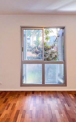 Apartamento à venda com 156m², 3 quartos e 1 vaga Apartamento à venda com 156m², 3 quartos e 1 vagaSuíte 2