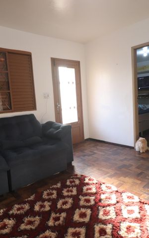 Casa à venda com 150m², 4 quartos e 2 vagasSala