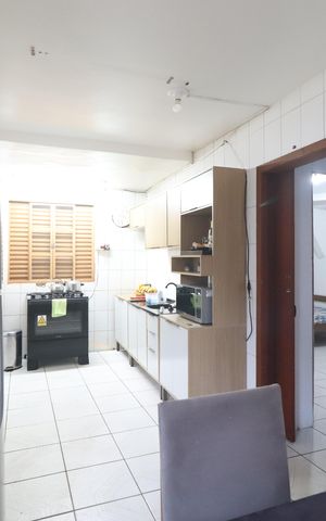 Casa à venda com 150m², 4 quartos e 2 vagasCozinha