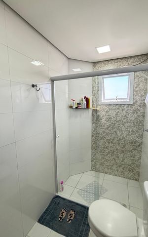 Casa à venda com 181m², 3 quartos e 4 vagas Casa à venda com 181m², 3 quartos e 4 vagasBanheiro da Suíte