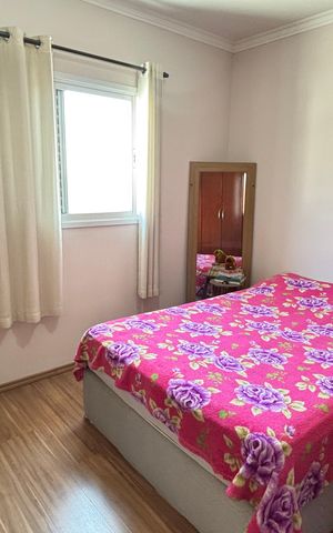 Casa à venda com 181m², 3 quartos e 4 vagas Casa à venda com 181m², 3 quartos e 4 vagasQuarto 2