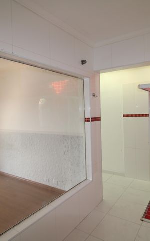 Casa à venda com 170m², 3 quartos e 3 vagas Banheiro Suíte 3