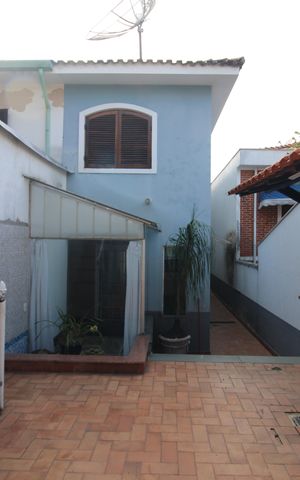 Casa à venda com 170m², 3 quartos e 3 vagasÁrea de Serviço